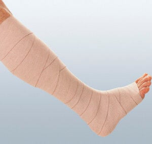 essity Comprihaft® Kompressionsbinde mit kurzem Zug