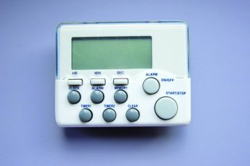 Digital-Kurzzeitmesser mit großem Display CE