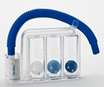 TRI-BALL Atemtrainer inkl. Mundstück und Schlauch (Flussanzeige 600/900/1200 ml)