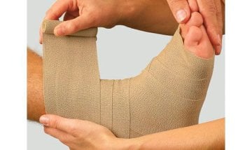 Dauerbinde F, mit Verbandklammern, lose (7m x 10cm) (10 Stück)