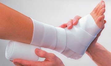 Rosidal Soft Binde, Mit Verbandklammern, Lose (10cm x 0,4cm x 2,5m) (24 Stück)