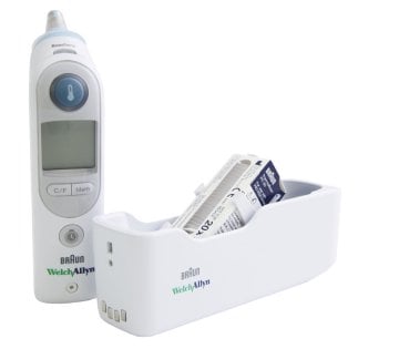 Braun Thermoscan PRO 6000 mit kleiner Basiseinheit