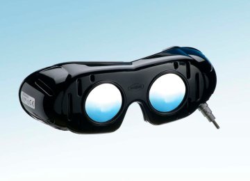 Nystagmusbrille nach Frenzel, mit Batteriegriff und festen Gläsern