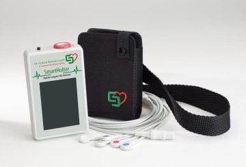 Recorder SmartHolter24/48 Hardware-Set inkl. Zubehör: Tragetasche mit Griff, Batterie Mignon, Speicherkarte 2GB, Patientenkabel, 30 Vliesstoffelektroden